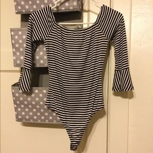 Off-the-shoulder flared long sleeves bodysuit